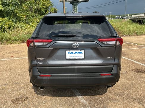 Used 2024 Toyota RAV4 XLE Premium w/ Weather Package FWD image 31