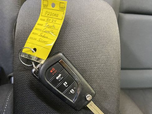 Used 2024 Toyota Corolla LE FWD image 42