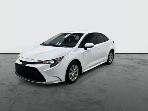 Used 2026 Toyota Corolla LE FWD image 7