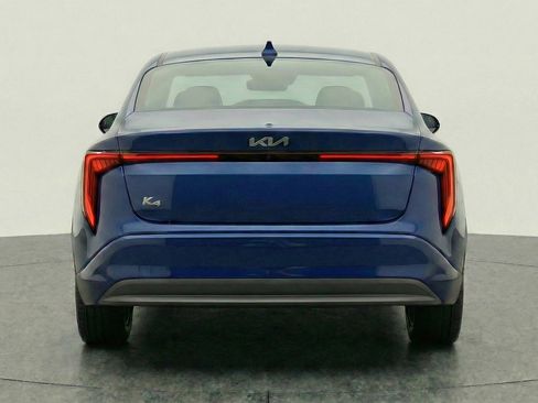 Used 2025 Kia K4 FWD image 7