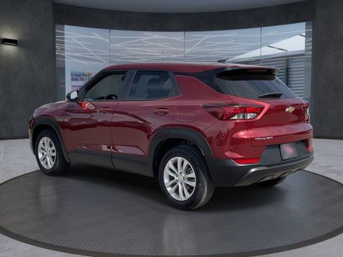 Certified 2023 Chevrolet TrailBlazer LS FWD image 4