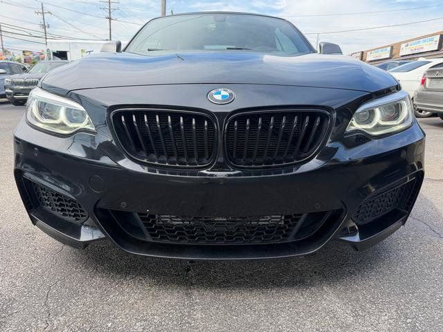Used 2016 BMW M235i xDrive Convertible AWD/4WD image 2