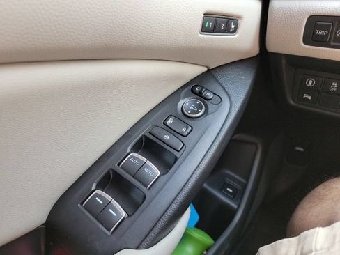 Used 2022 Honda Accord EX-L image 11