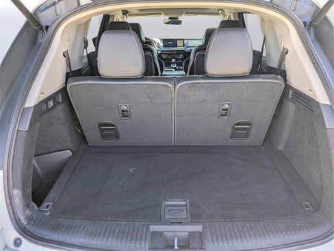 Used 2023 Acura MDX FWD w/ Technology Package image 12
