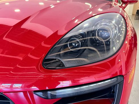 Used 2017 Porsche Macan GTS w/ Premium Package Plus image 11