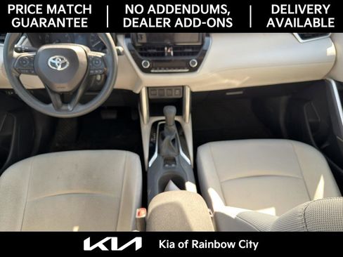 Used 2024 Toyota Corolla Cross L image 13