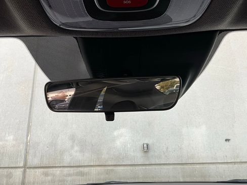 Used 2025 Hyundai Elantra SEL image 17