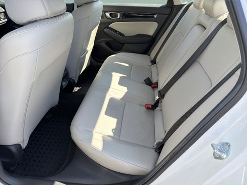 Used 2024 Honda Civic Touring image 32