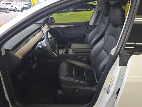 Used 2023 Tesla Model Y Long Range AWD/4WD image 5