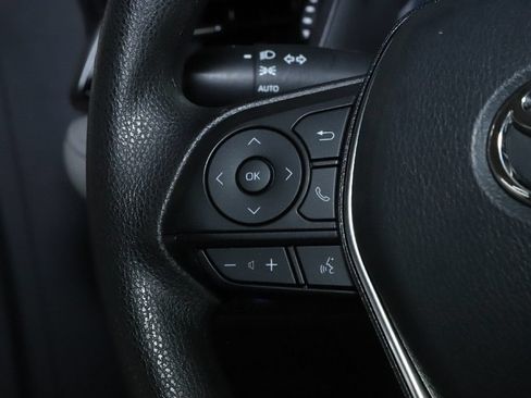 Used 2020 Toyota Camry LE FWD image 14