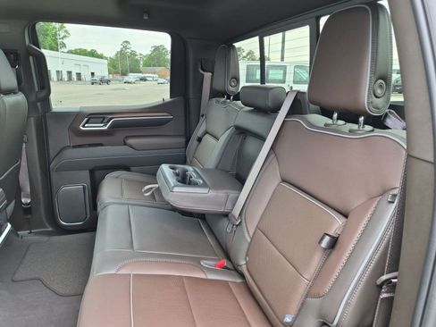 Certified 2025 GMC Sierra 1500 Denali AWD/4WD image 26