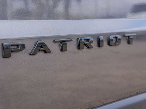 Used 2015 Jeep Patriot Sport image 7