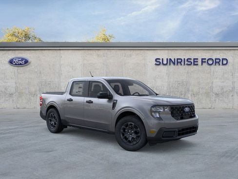 New 2026 Ford Maverick XLT w/ XLT Luxury Package AWD/4WD image 7