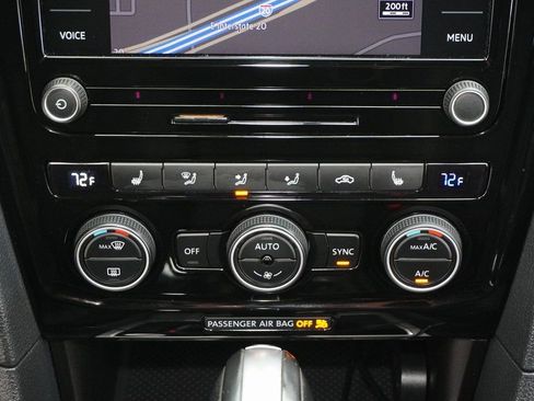 Used 2022 Volkswagen Passat 2.0T R-Line image 15