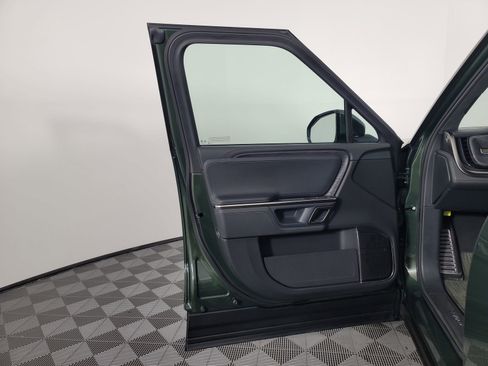 Used 2024 Rivian R1T Adventure AWD/4WD image 16