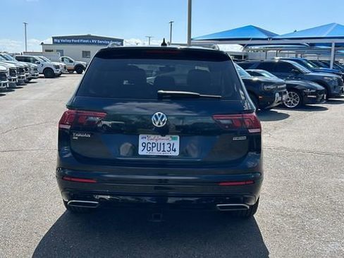 Used 2020 Volkswagen Tiguan SE R-Line AWD/4WD image 4