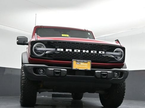 Certified 2025 Ford Bronco Badlands AWD/4WD image 35