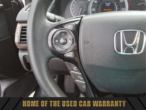 Used 2017 Honda Accord EX image 21