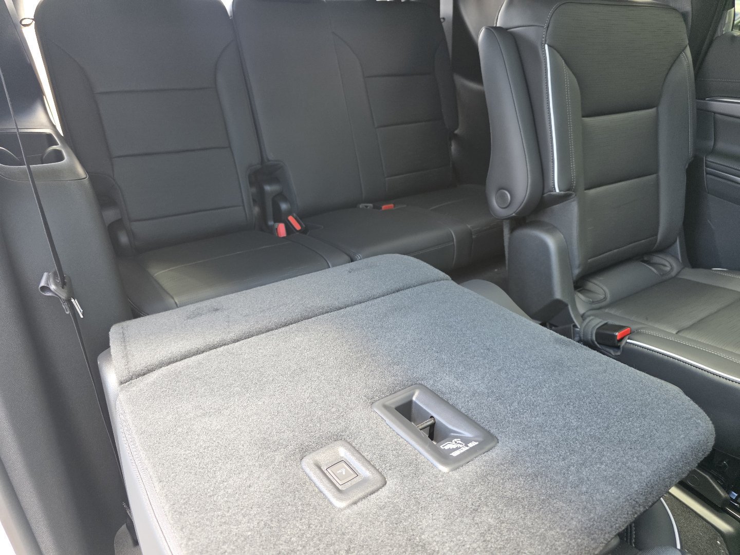 New 2026 Buick Enclave Sport Touring w/ Power Package FWD image 24