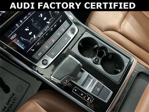Certified 2022 Audi Q8 Premium image 20