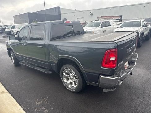 Used 2025 RAM 1500 Big Horn AWD/4WD image 4