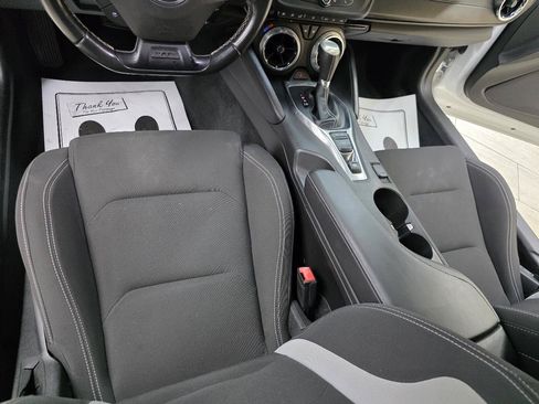 Used 2017 Chevrolet Camaro LT RWD image 26