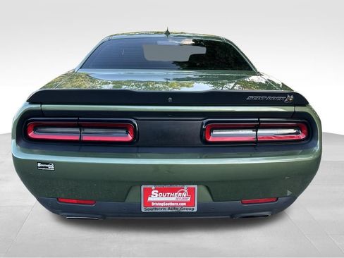 Used 2023 Dodge Challenger R/T Scat Pack RWD image 4