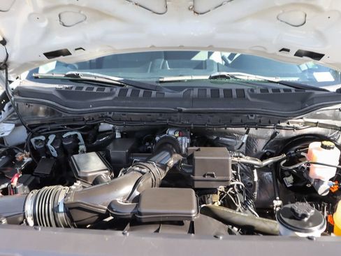Used 2020 Ford F250 XL w/ Power Equipment Group AWD/4WD image 12