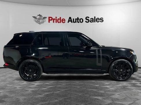Used 2023 Land Rover Range Rover Long Wheelbase Autobiography AWD/4WD image 4