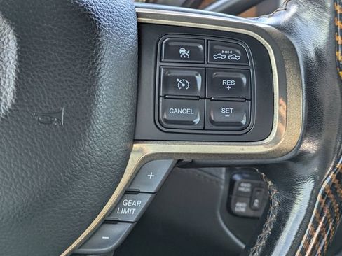 Used 2022 RAM 3500 Limited AWD/4WD image 21