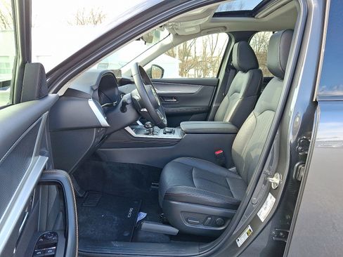 Certified 2025 MAZDA CX-90 3.3 Turbo w/ Preferred Package image 16