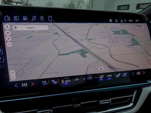 New 2026 Chevrolet Equinox EV LT w/ Convenience Package II FWD image 23