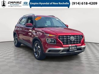 Certified 2025 Hyundai Venue Limited FWD video 1