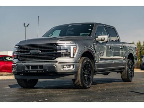 Used 2024 Ford F150 Platinum w/ FX4 Off-Road Package image 2