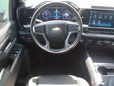 New 2025 Chevrolet Silverado 3500 LTZ w/ LTZ Convenience Package image 5