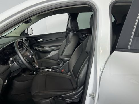 Used 2025 Buick Encore GX Preferred image 21