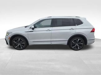 Used 2024 Volkswagen Tiguan SEL R-Line video 4