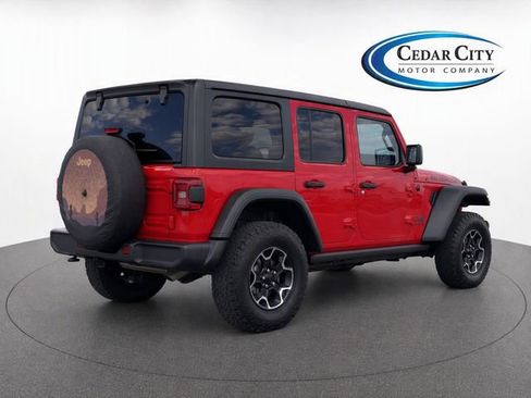 Used 2022 Jeep Wrangler Unlimited Rubicon 4xe AWD/4WD image 4