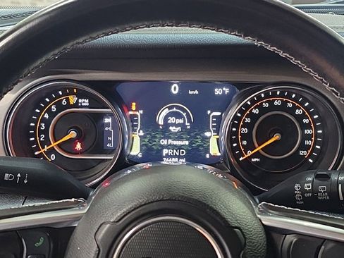 Used 2021 Jeep Wrangler Unlimited Sahara image 18