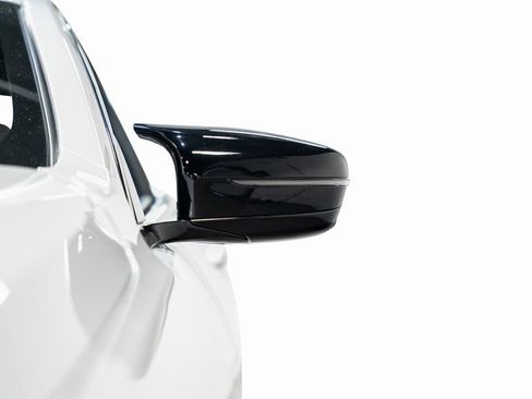 Used 2023 BMW M850i xDrive Coupe image 8