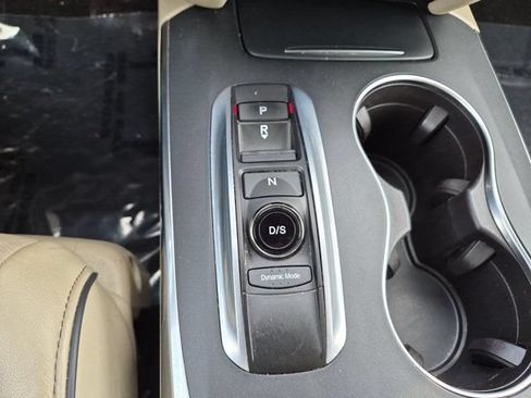 Used 2017 Acura MDX Sport Hybrid w/ Advance Pkg AWD/4WD image 12