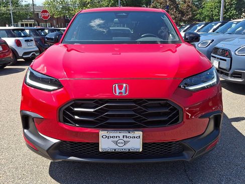 Used 2024 Honda HR-V Sport image 2