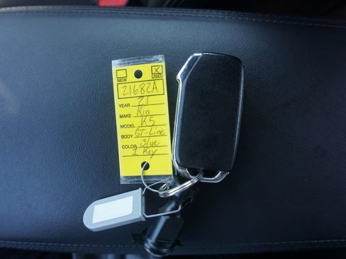 Used 2021 Kia K5 GT-Line FWD image 31