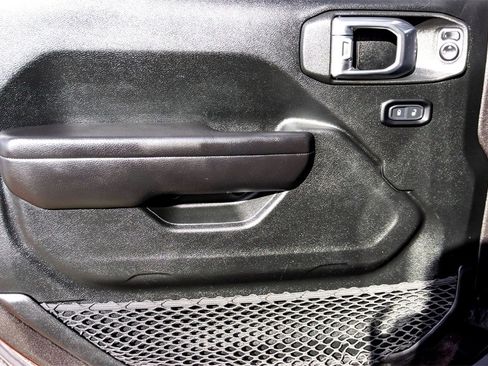 Used 2021 Jeep Wrangler Unlimited Sport image 10