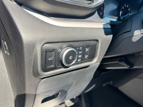 Certified 2024 Ford Explorer XLT w/ Equipment Group 202A AWD/4WD image 7