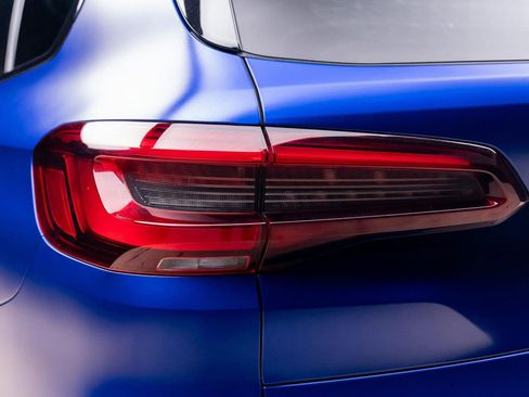 Used 2022 BMW X5 M Competition w/ Competition Package 2 image 22