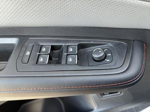 New 2026 Volkswagen Atlas Peak Edition image 12