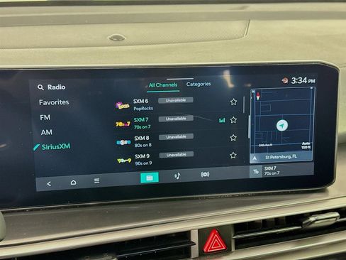 Certified 2024 Kia Sorento S w/ Panoramic Sunroof Package image 15