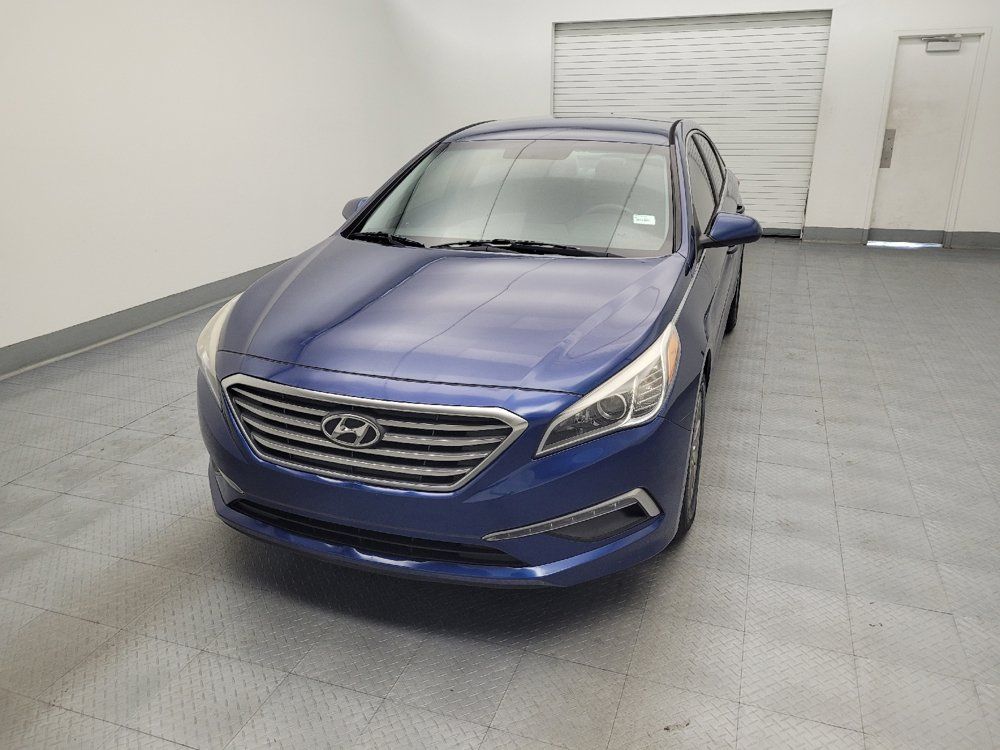 Used 2015 Hyundai Sonata SE w/ Option Group 09 FWD image 15