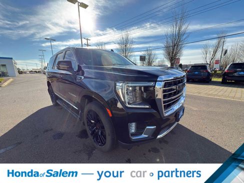 Used 2021 GMC Yukon SLT w/ SLT Premium Package image 8